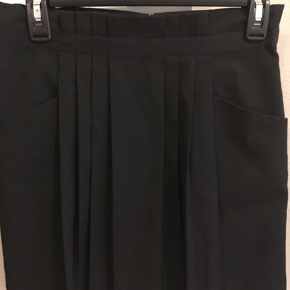 Gap pleated mini skirt
